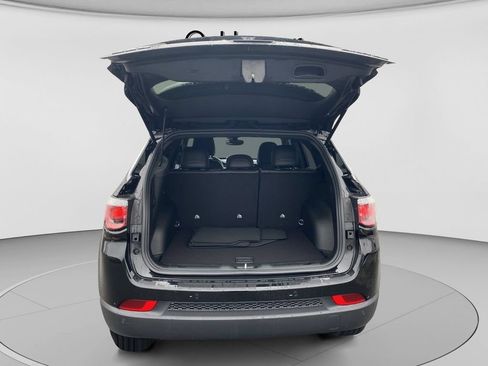 New 2026 Jeep Compass Limited AWD/4WD image 16