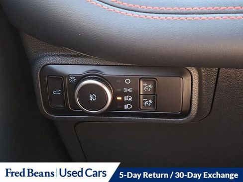 Used 2025 Ford Explorer ST AWD/4WD image 31