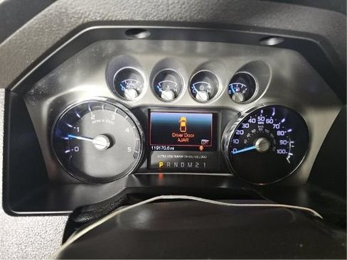 Used 2016 Ford F350 Lariat w/ Lariat Ultimate Package AWD/4WD image 7
