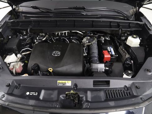 Used 2022 Toyota Highlander XSE image 54