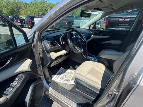 Used 2019 Subaru Ascent Premium AWD/4WD image 5