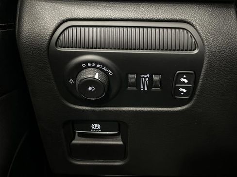 Used 2023 Jeep Wagoneer Series II w/ Premium Group I image 26