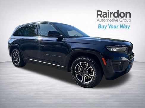 Used 2022 Jeep Grand Cherokee Trailhawk w/ Advanced Protech Group II AWD/4WD image 1