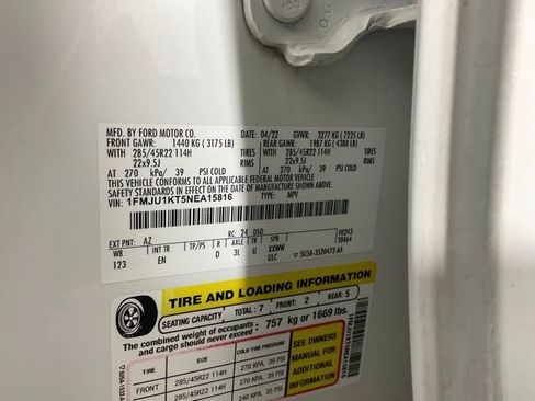 Certified 2022 Ford Expedition Limited image 27