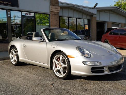 Used 2007 Porsche 911 Carrera RWD image 9