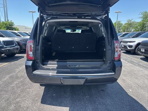 Used 2020 GMC Yukon XL Denali w/ Open Road Package AWD/4WD image 40