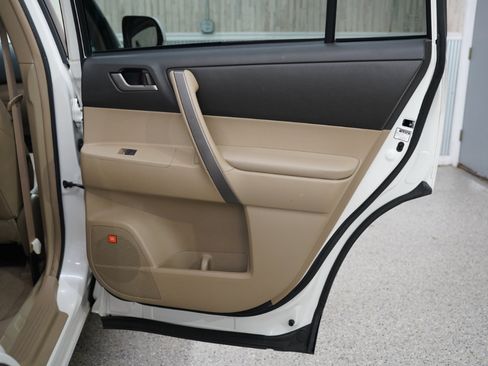 Used 2008 Toyota Highlander Sport image 35
