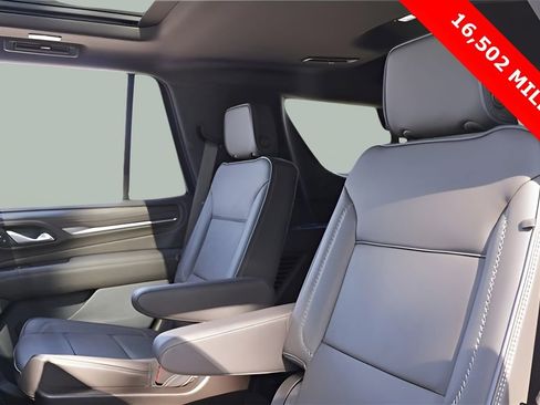 Used 2024 GMC Yukon Denali image 29