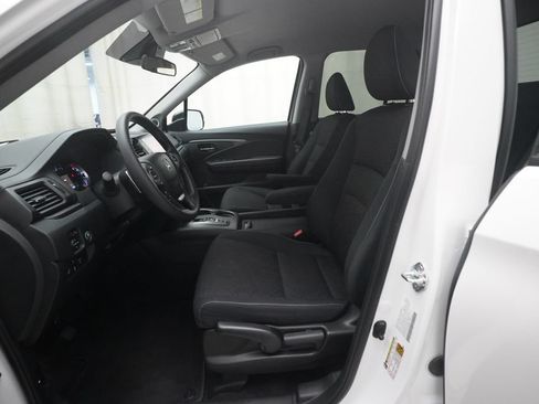 Certified 2023 Honda Ridgeline Sport image 7