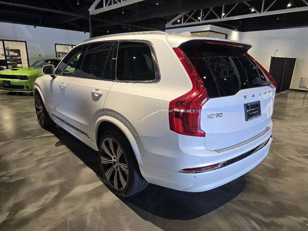 Used 2024 Volvo XC90 T8 Plus w/ Protection Package Premier AWD/4WD image 7