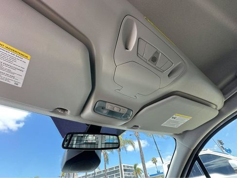 Used 2022 Ford Transit Connect XLT FWD image 23