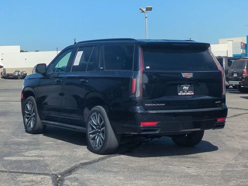Used 2024 Cadillac Escalade Sport RWD image 6
