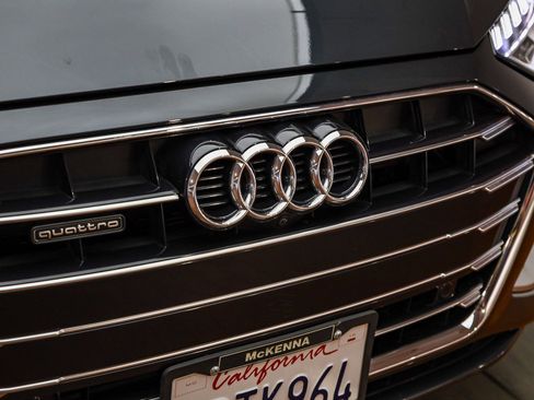 Used 2022 Audi A4 2.0T Premium Plus w/ Premium Plus Package AWD/4WD image 6
