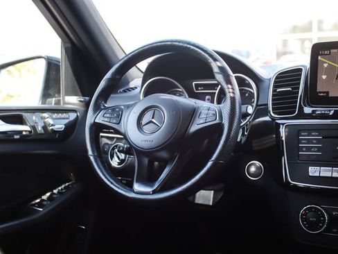Used 2017 Mercedes-Benz GLS 450 4MATIC image 13