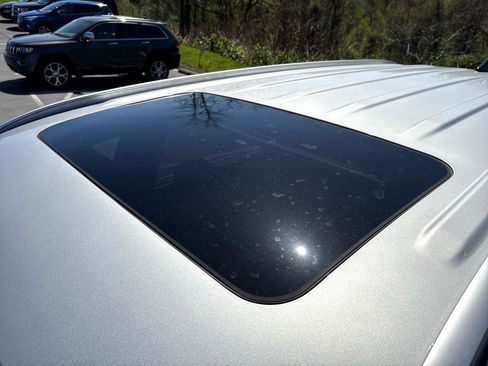 Used 2022 Hyundai Palisade SEL w/ 8P Bench Seat Package image 30