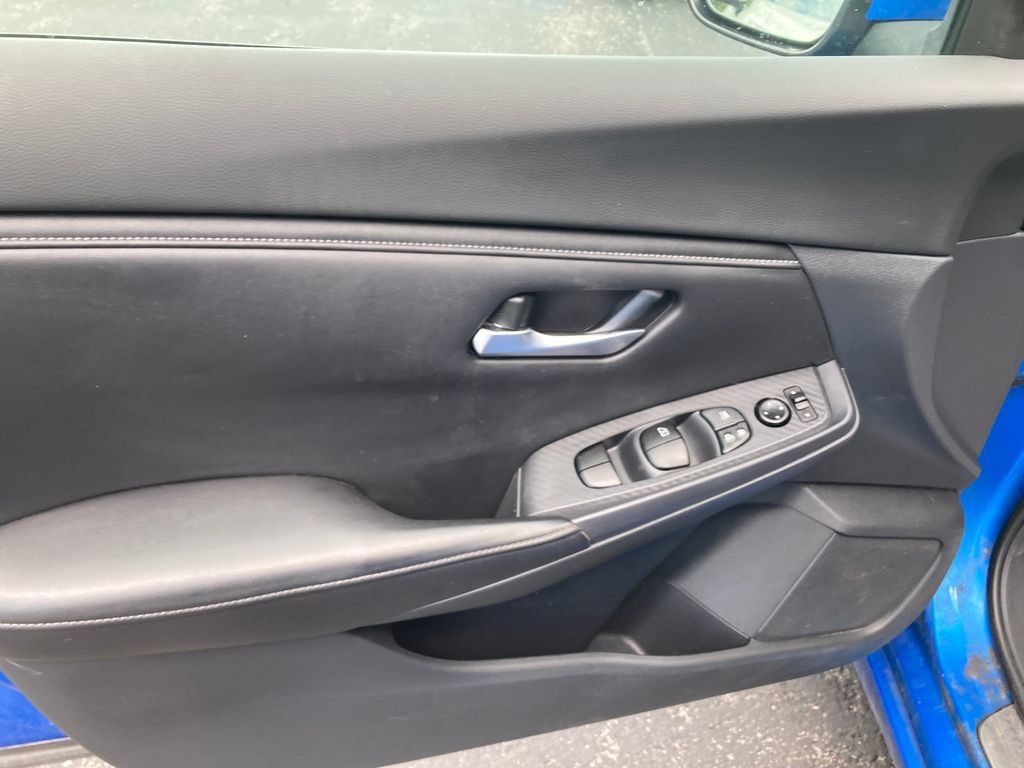 Used 2020 Nissan Sentra SV FWD image 13