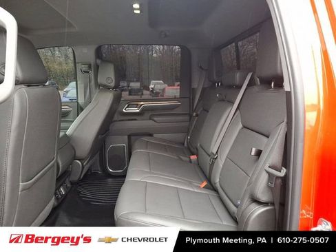 Certified 2025 Chevrolet Silverado 2500 LT w/ Leather Package image 12