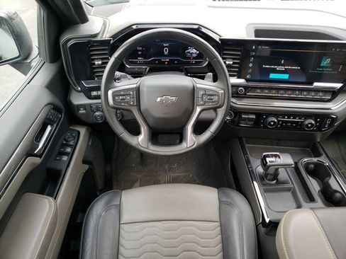 Used 2025 Chevrolet Silverado 1500 ZR2 w/ Technology Package AWD/4WD image 14