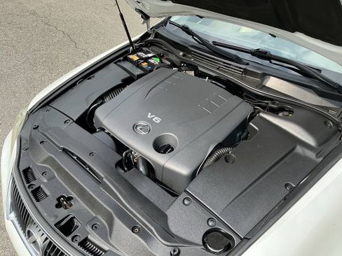 Used 2011 Lexus IS 250 AWD w/ Premium Pkg Value Edition image 18