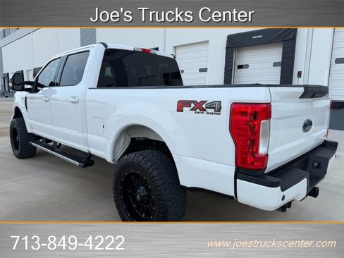 Used 2017 Ford F250 XLT w/ XLT Premium Package AWD/4WD image 42