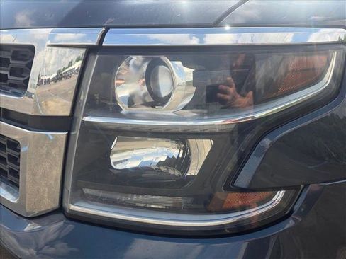 Used 2019 Chevrolet Tahoe LT RWD image 8