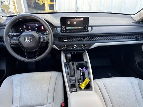 Certified 2024 Honda Accord EX image 18