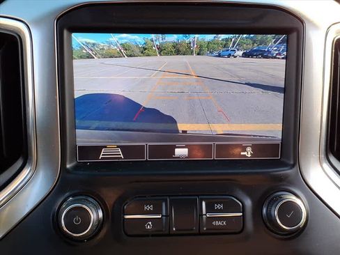 Used 2020 Chevrolet Silverado 1500 RST image 19