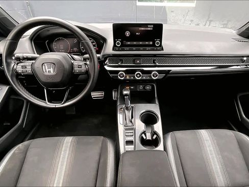 Used 2023 Honda Civic Sport image 15