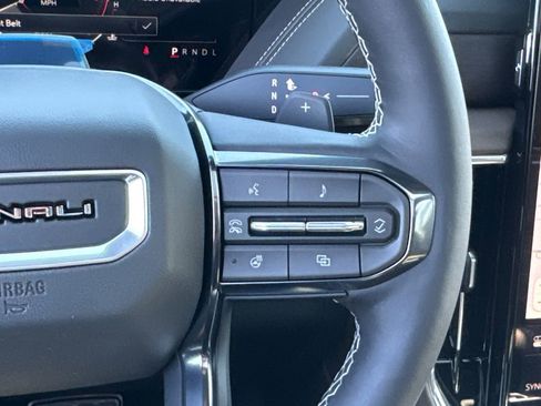 New 2026 GMC Yukon XL Denali Ultimate image 35