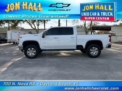 Used 2023 Chevrolet Silverado 2500 LTZ image 4