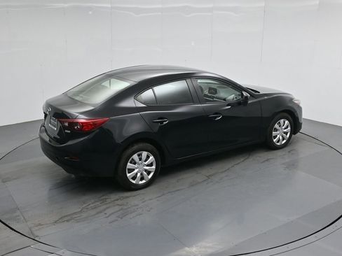 Used 2018 MAZDA MAZDA3 Sport image 37