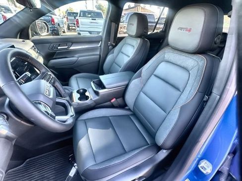 New 2026 GMC Terrain AT4 AWD/4WD image 20