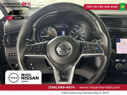 Used 2019 Nissan Rogue SL w/ Premium Package image 18