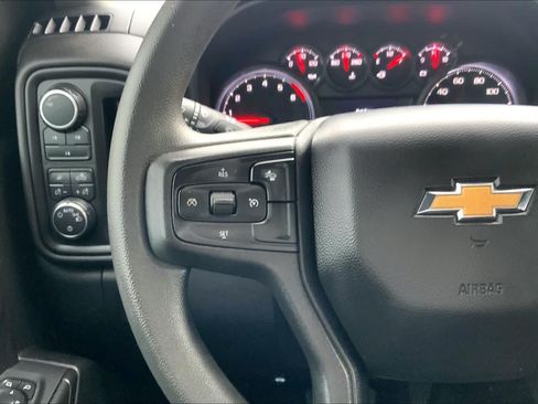 Used 2024 Chevrolet Silverado 2500 Custom w/ Custom Value Package AWD/4WD image 22