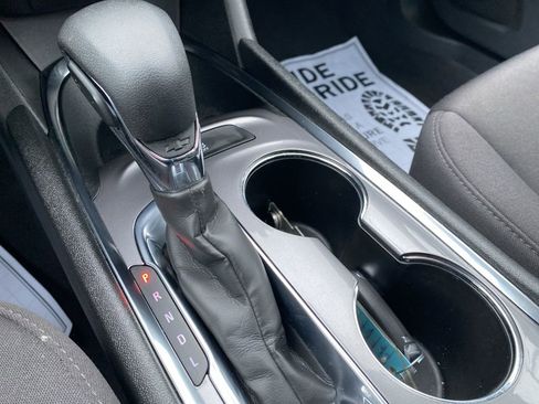 Used 2023 Chevrolet Malibu LT image 20