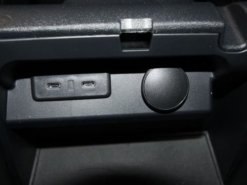 Used 2025 Ford Bronco Outer Banks image 21