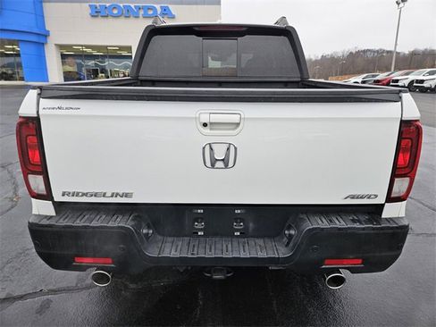 Used 2021 Honda Ridgeline Black Edition image 6