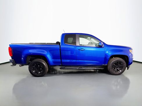 Used 2018 Chevrolet Colorado LT w/ LT Convenience Package RWD image 11