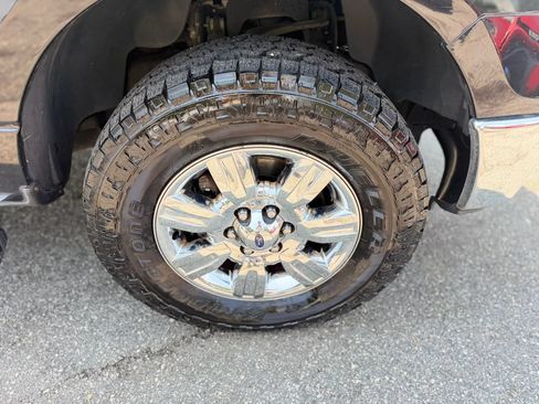 Used 2010 Ford F150 XLT AWD/4WD image 11