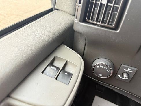 Used 2020 Chevrolet Express 2500 w/ Driver Convenience Package image 23