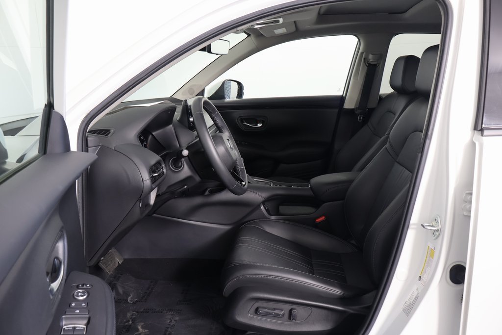 Used 2024 Honda HR-V EX-L image 10