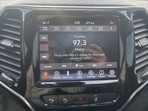 Used 2022 Jeep Cherokee Limited w/ Sun & Sound Group image 26