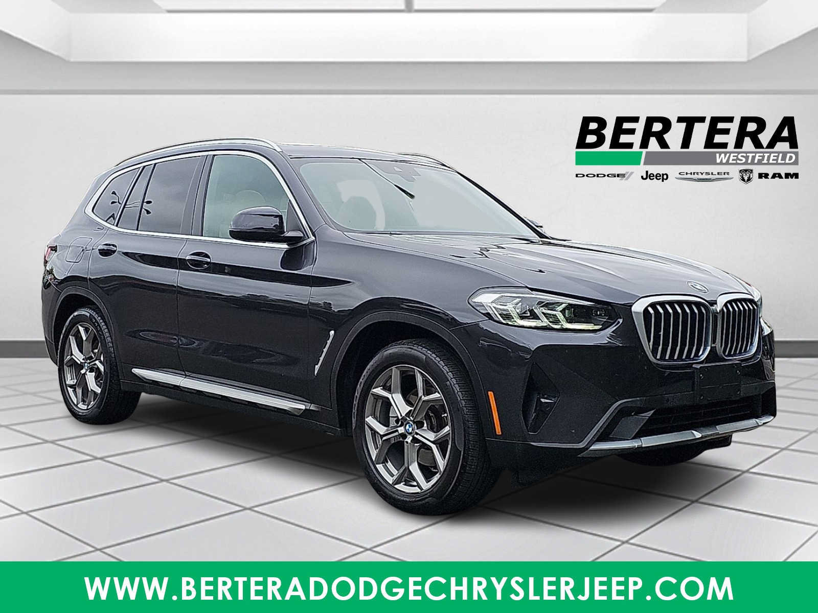 Used 2022 BMW X3 xDrive30i w/ Premium Package 2 AWD/4WD image 1