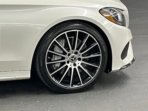 Used 2018 Mercedes-Benz C 300 Sedan image 38