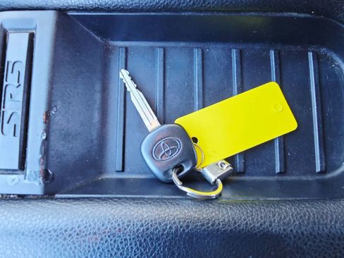 Used 2017 Toyota Tundra SR5 w/ SR5 Upgrade Package image 26