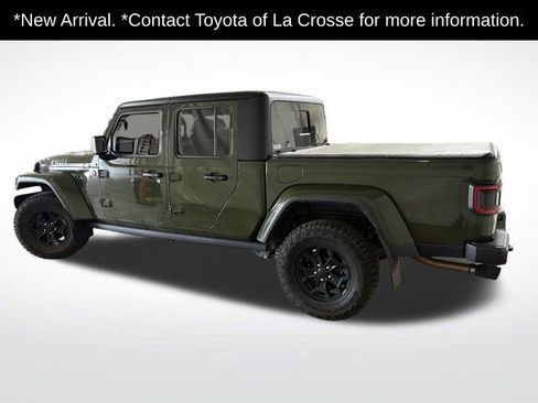 Used 2021 Jeep Gladiator Sport AWD/4WD image 2