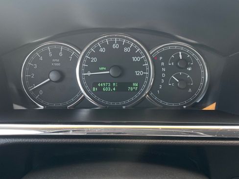 Used 2005 Buick LaCrosse CXL w/ Chrome Appearance Package FWD image 12