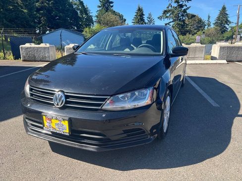 Used 2017 Volkswagen Jetta S FWD image 4