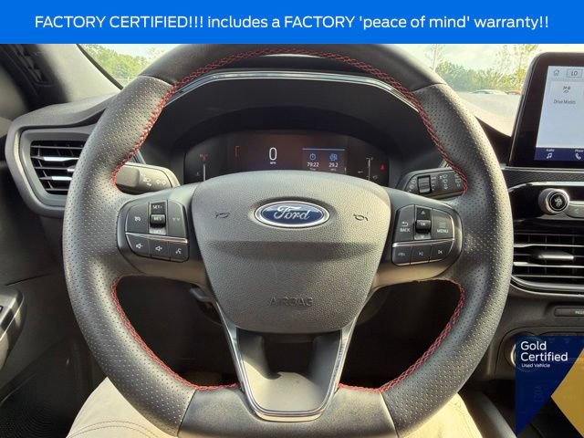 Used 2025 Ford Escape ST-Line Select AWD/4WD image 45