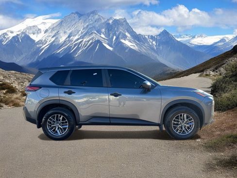 Used 2021 Nissan Rogue S image 6